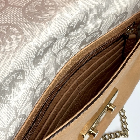 MICHAEL KORS LEATHER BAG - Picture 4 of 11